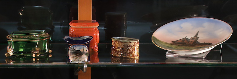 schina_case1_topmid.jpg