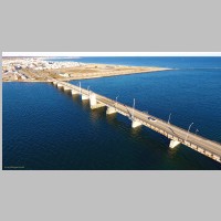 155-hampton_bridge29_wm-med.jpg