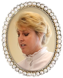 brooch11.png